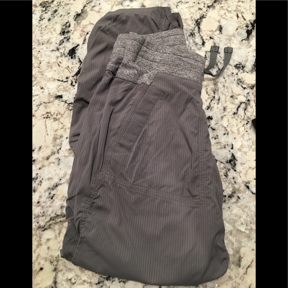 Ivivva pants